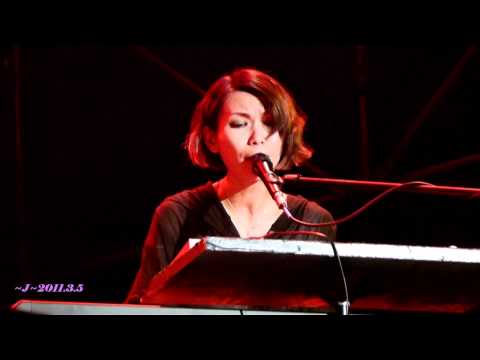Tizzy Bac 11.03.05 大港開唱 02_田納西恰恰