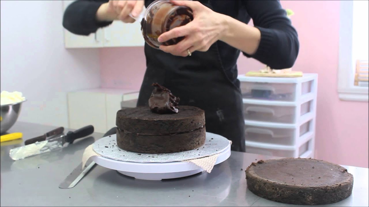 Comment Bien Masquer Un Gateau Par Veronique Mousseau Youtube Comment Bien Masquer Un Gateau Par Veronique Mousseau Youtube