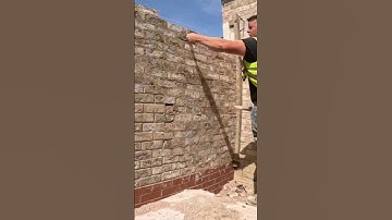 Bricklayer Jointing Brick Wall #constructionchannel #bricklaying #satisfying #anotherbrickinthewall