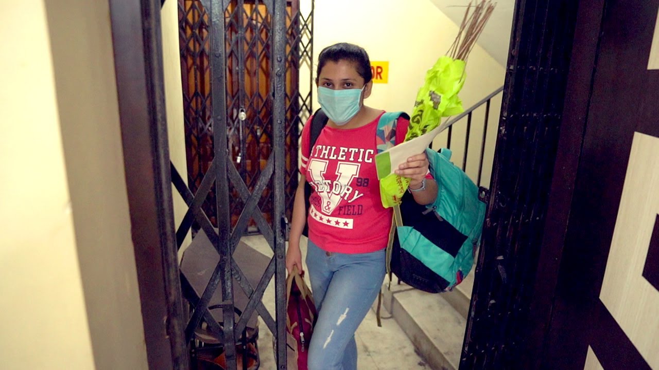 আলুর দাম ৪০ টাকা হয়েগেছে তাই আবার চলে এলাম বললো পুজা