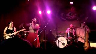 La Santa Cecilia, "Uzumaki," Jack's Bar, San Antonio, May 28, 2011