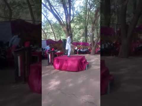 فنان دكتور مكي