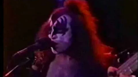 Kiss - Rock And Roll All Nite (Alive promo video)