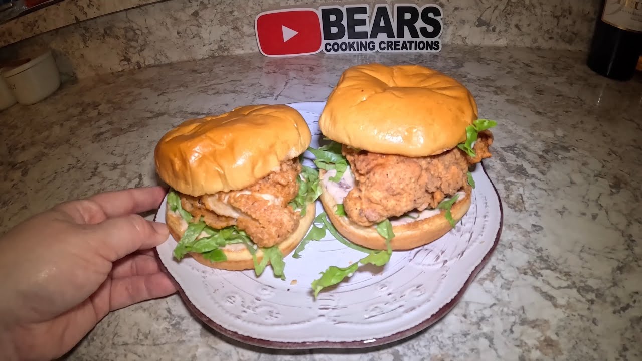 Crispy Chicken Sandwiches!! It’s One Of Our Favorite Dinner Recipes! 