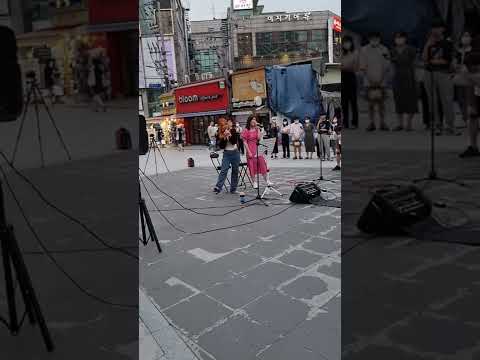 경서예지 - 다정히 내 이름을 부르면 (신촌버스킹)