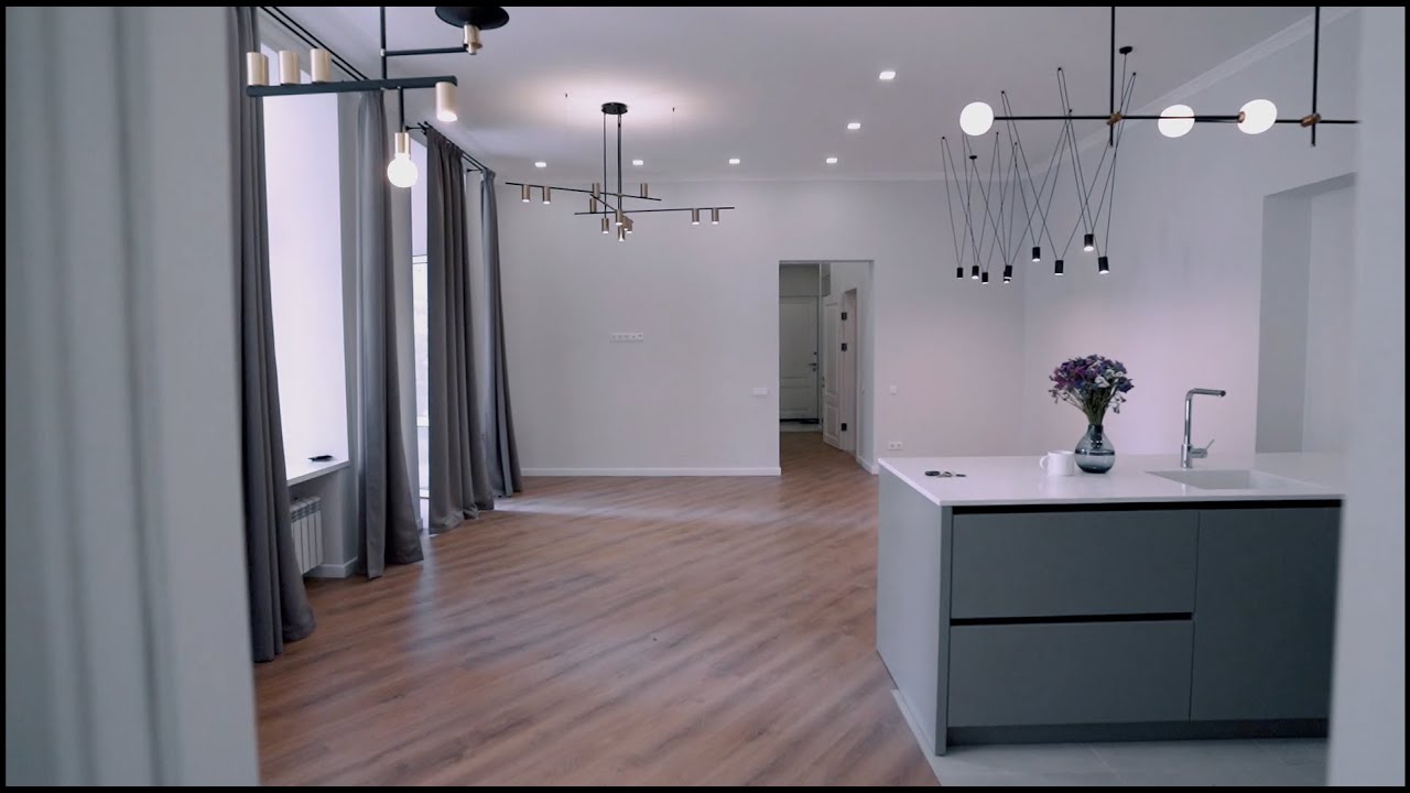 Renovated apartment in a historic Kyiv building | long-term rent
