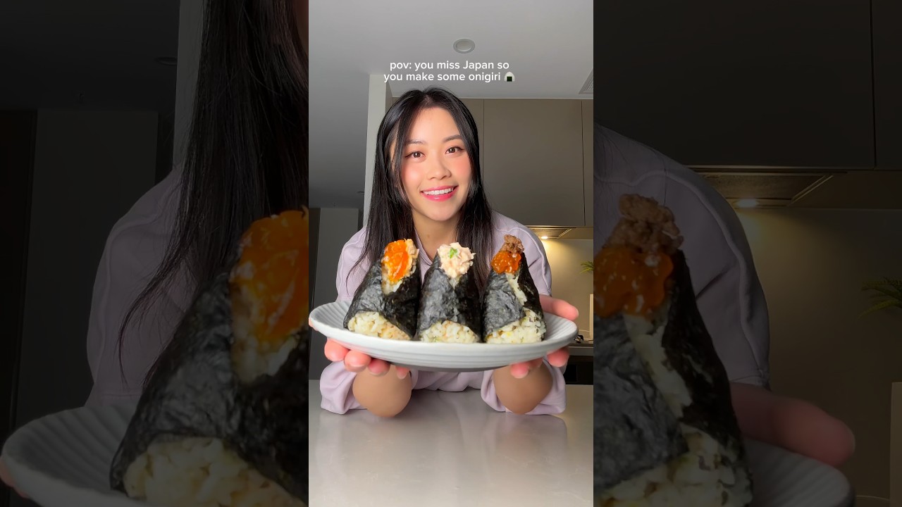 i miss japan so let’s make salmon onigiri 🍙
