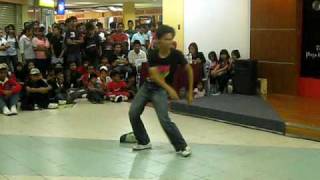 [ FunkaFaction Junior ] - Safwan solo Alam Sentral 30/5/09 Semifinal