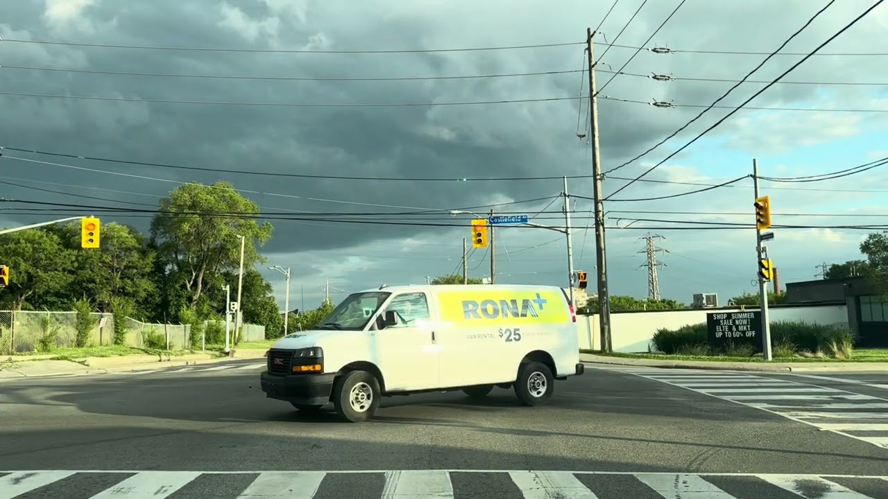 YORKDALE MALL to CALEDONIA ROAD AND ST CLAIR AVE ( via Caledonia rd )