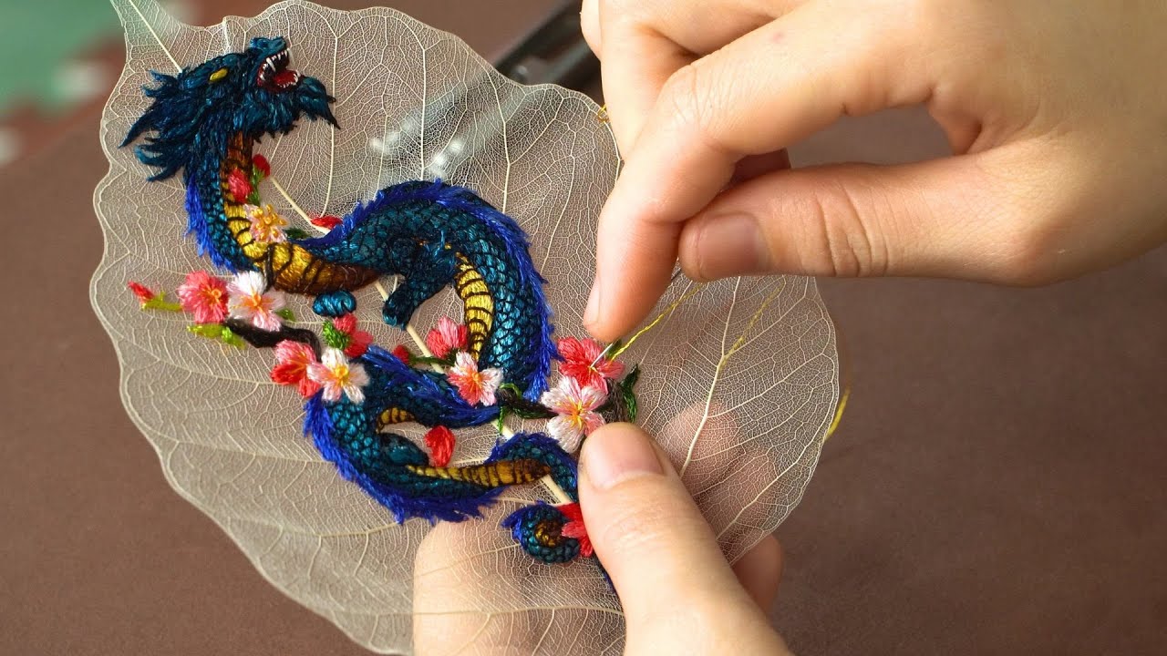 How I embroider this embroidery pattern on Bodhi leaves - Hand Embroidery Art