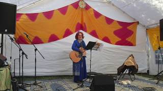 Famous Mary-Jane Saunders - Aludra Love Light - She gathers the moon Wealth