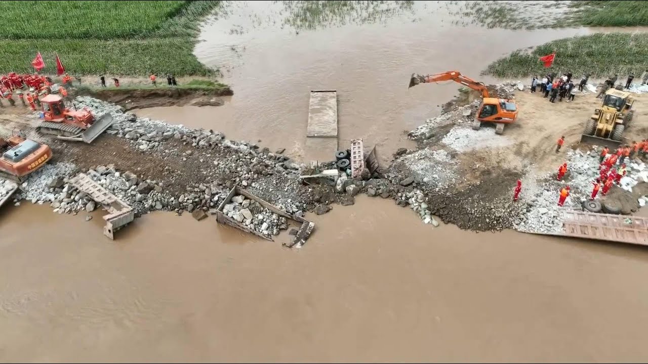 Dike breach sealed in north China's Inner Mongolia