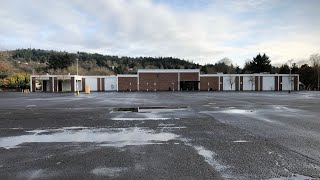 Abandoned Burlington Coat Factory - Happy Valley, OR