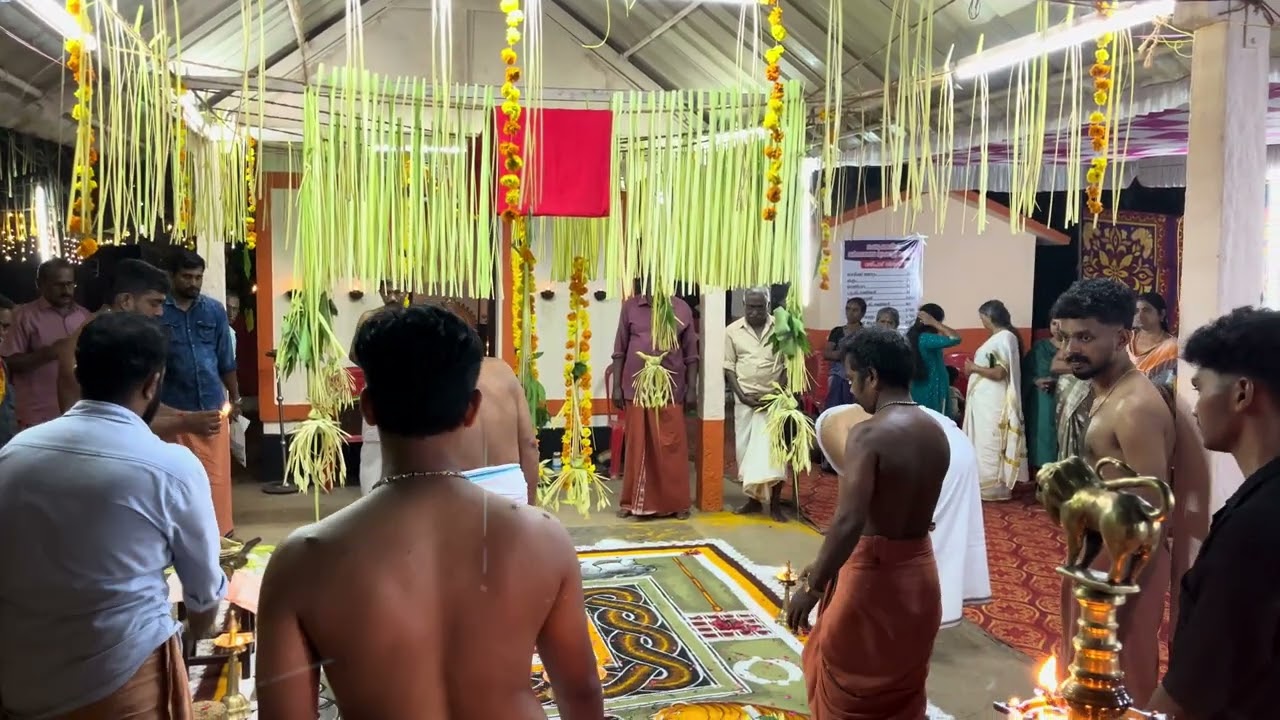 മുത്തപ്പനും, വീരഭദ്രൻസ്വാമിയും ,പണിക്കരച്ചനും കളമെഴുത്ത്പാട്ടിൽ വന്നപ്പോൾ ❤️‍🔥❤️‍🔥❤️‍🔥❤️‍🔥