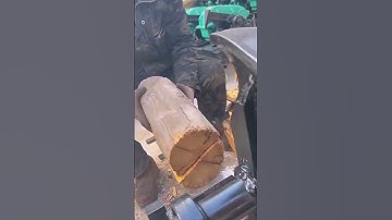 Unique, creative, super sharp tool for splitting wood in a precise and very easy way #Shorts