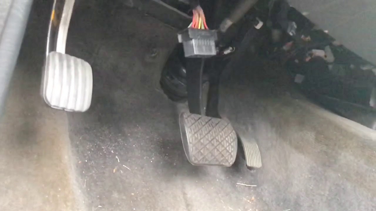 Mercedes ML320 ML500 How to remove / install access to parking brake