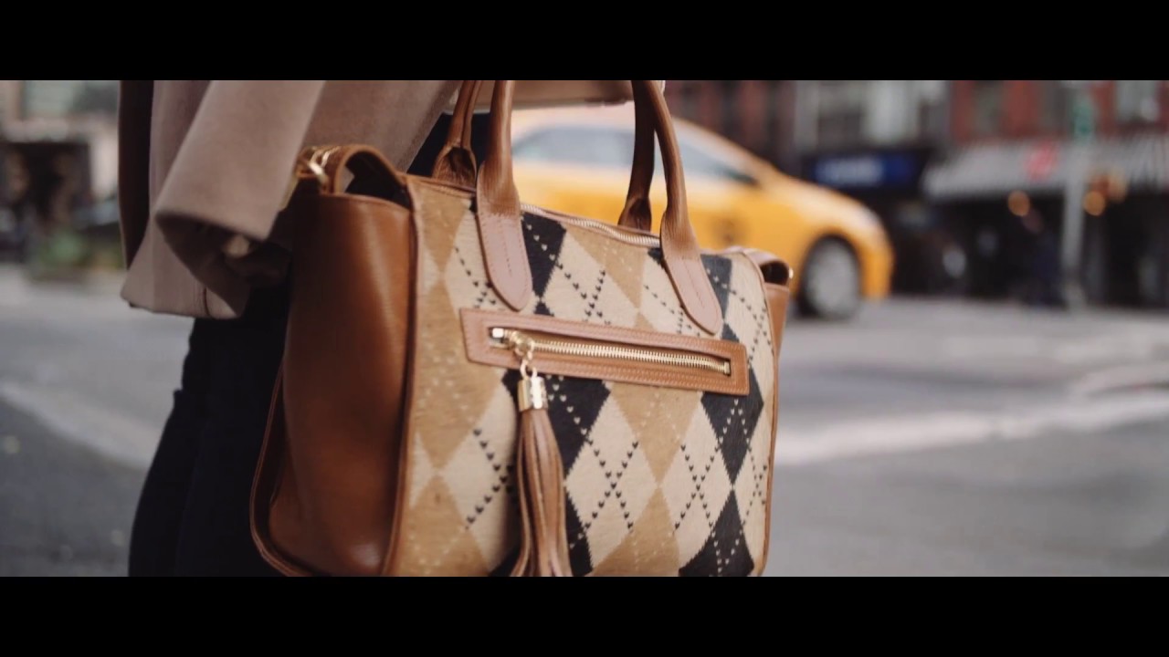 Courtney Kerr in NYC With GiGi New York