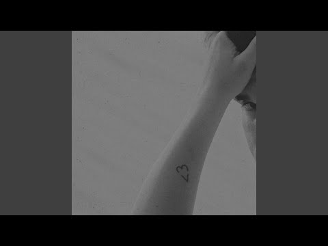 ᐸ3