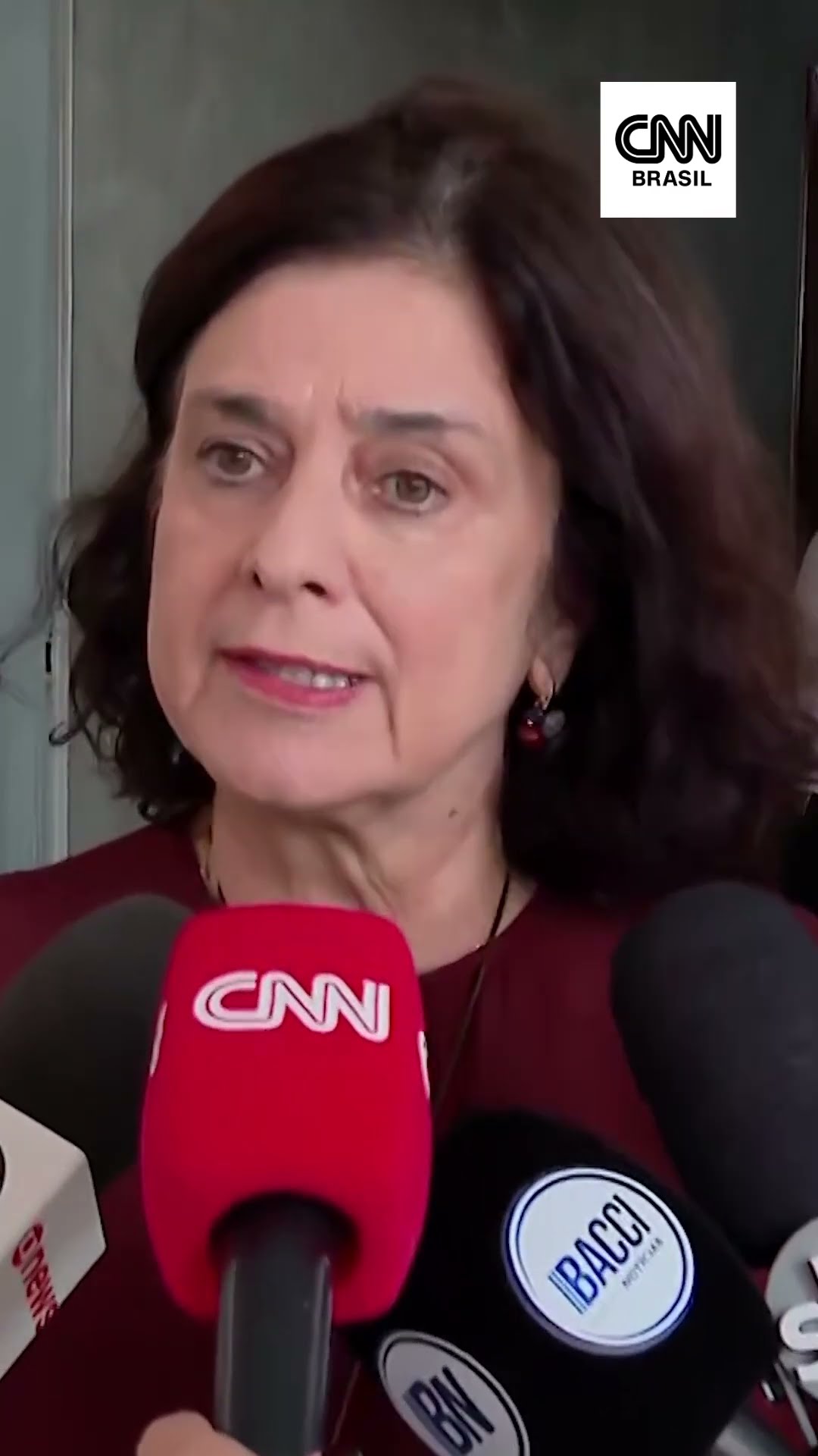 Nísia Trindade diz que Lula pediu “mudança de perfil” à frente da Saúde