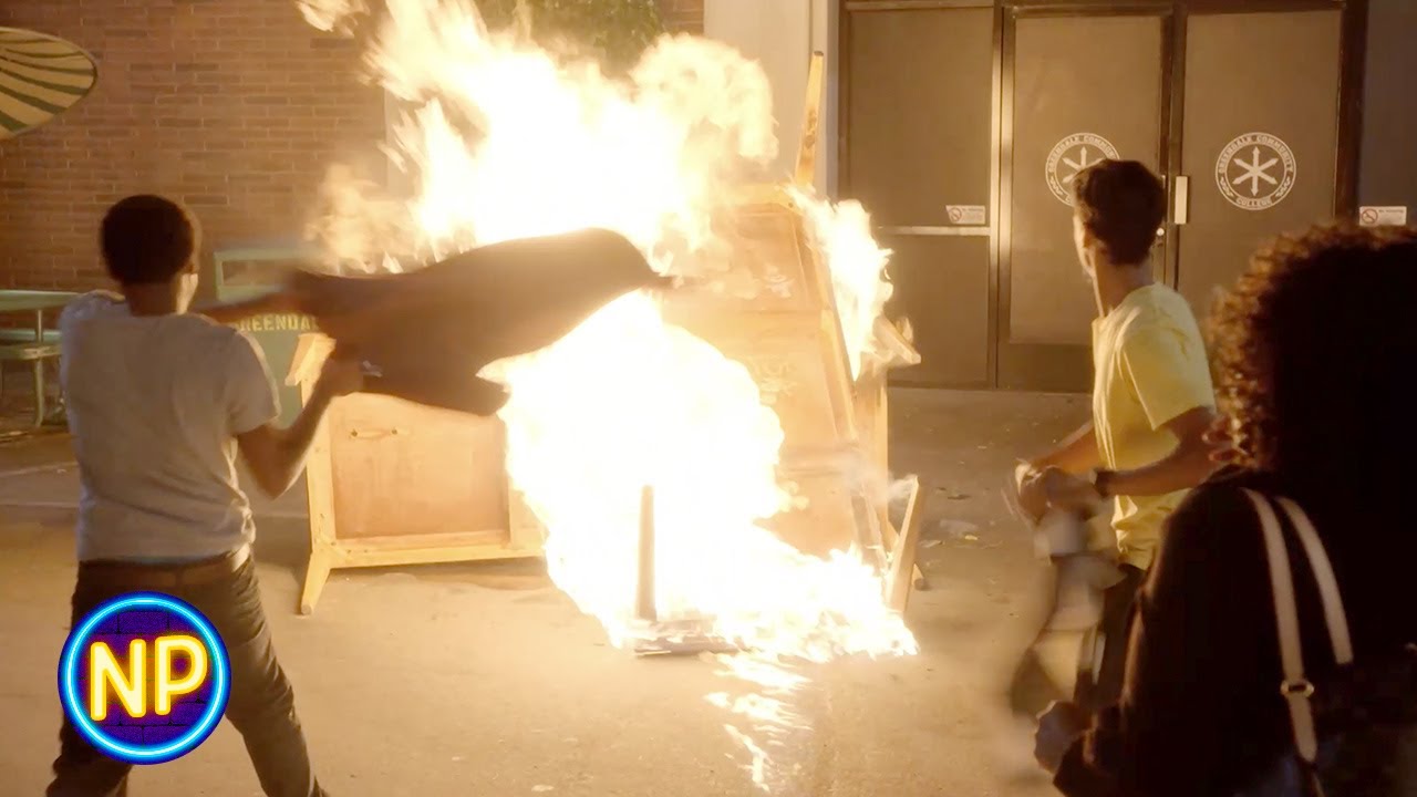 The Fire Gets Out of Hand | Community Season 5 Episode 1
