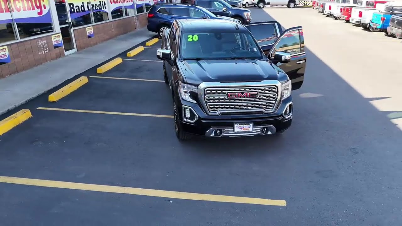 2020 GMC Sierra 1500 4WD Crew Cab 147 Denali