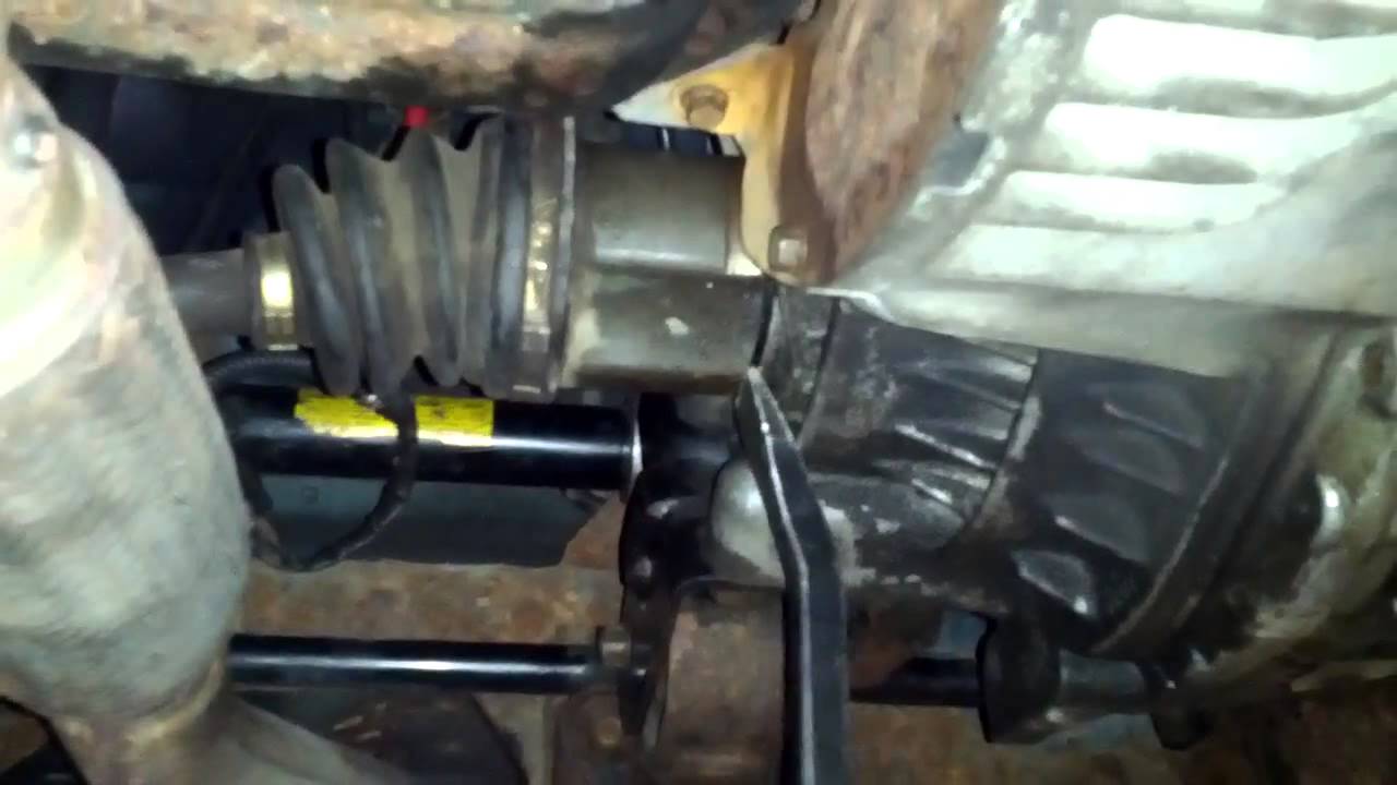 2015 Can Am >> Comment Enlever un cardan ou essieux - YouTube 2015 Can Am >> Comment Enlever un cardan ou essieux - YouTube
