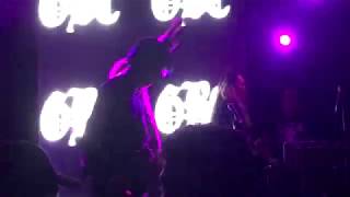 Cold Hart - Parking Lot (Live in LA, 5/10/17)