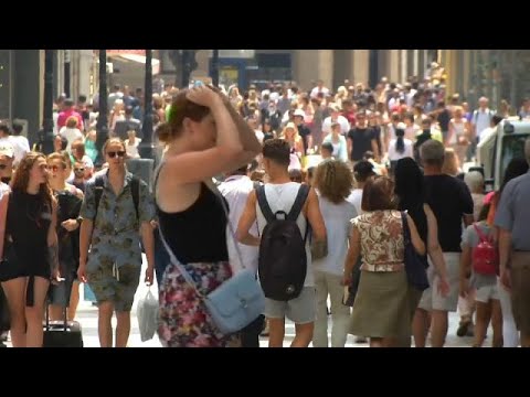 Vídeo: Como Barcelona Atrai Turistas