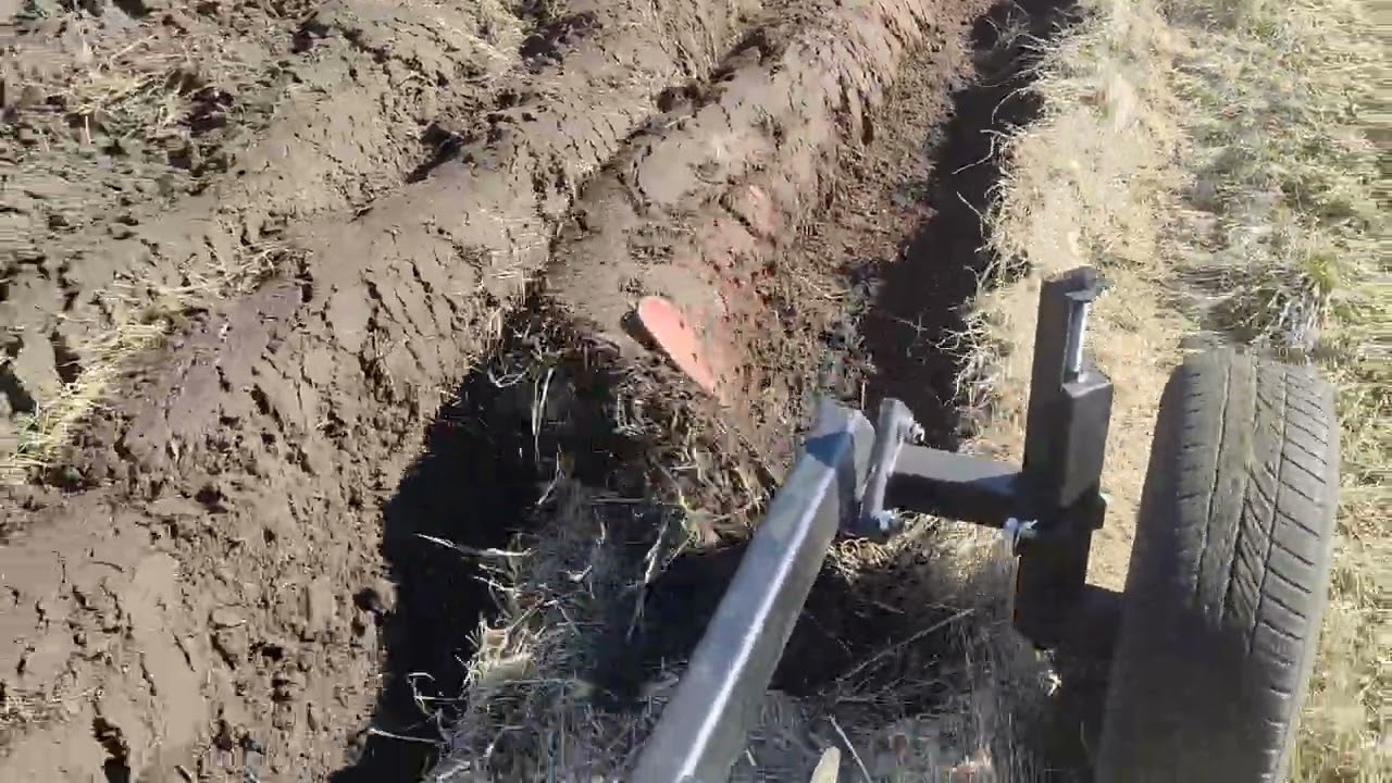 Оранка поля, плугом беллота, квернеланд розмір 1-50!