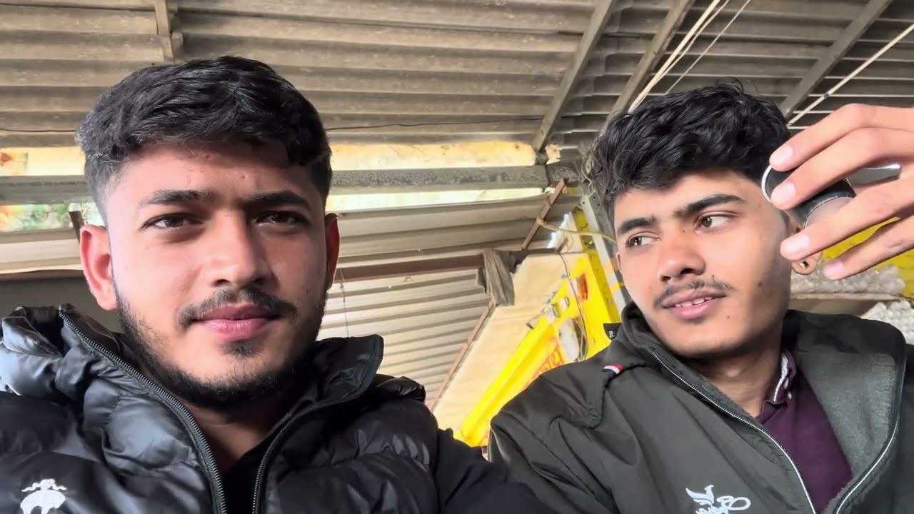 Asleel doctor saab mil gyee😂