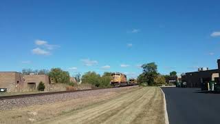 UP 4357 leads Geometry Train (EC5 railcar) past Howard St Des Plaines