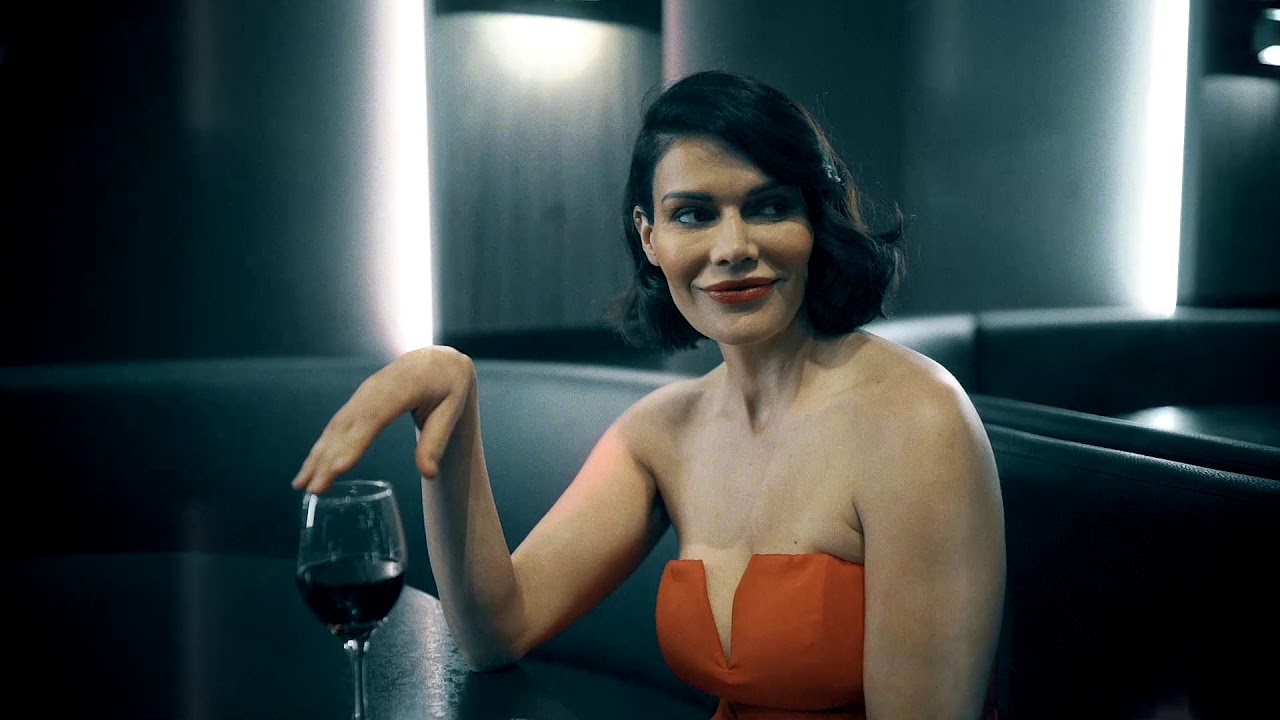 CROSSON -  Weak at the Knees (For a Hot Brunette!!) (Music Video)