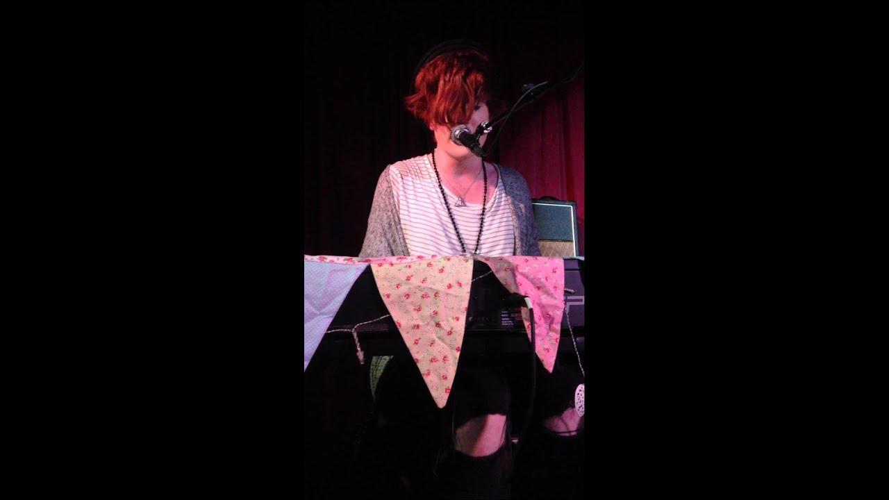 BriBry + dodie + candice /London