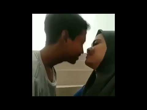 ciuman hot pemuda sekarang(baper musik)1000 subcribe 4000 jam tayang