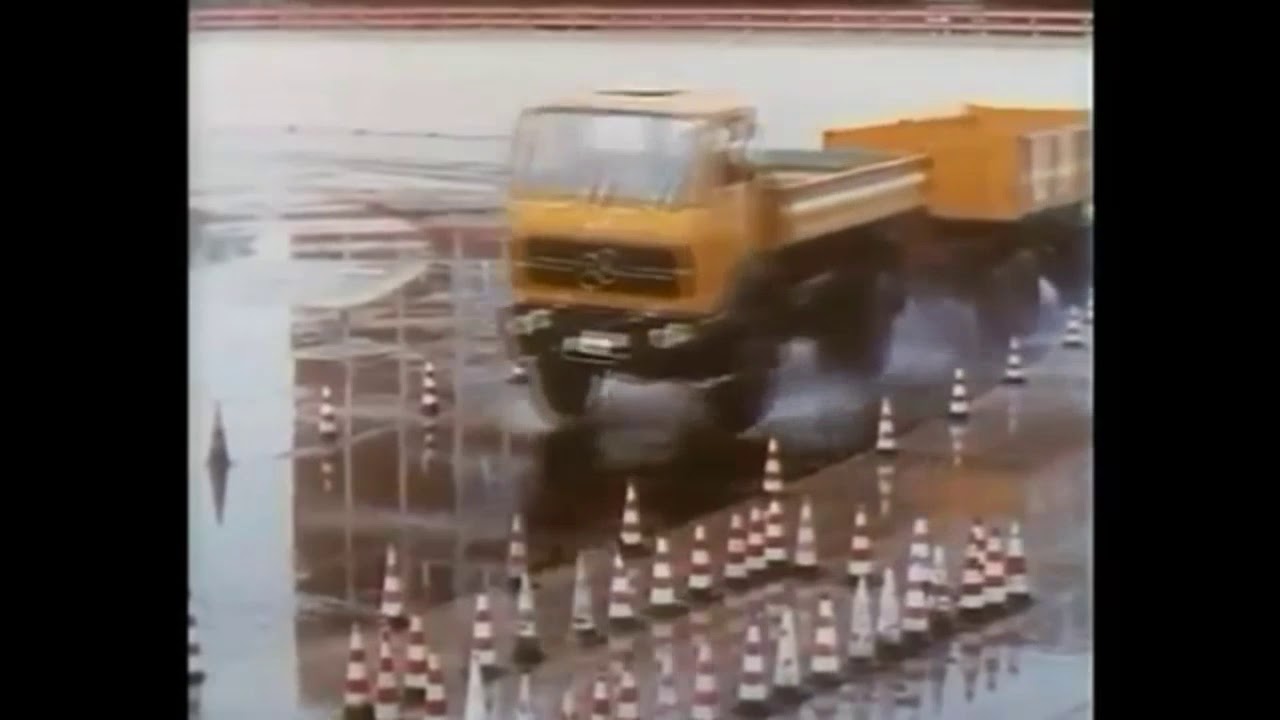 Mercedes Benz NG 1973 - 1979 clip