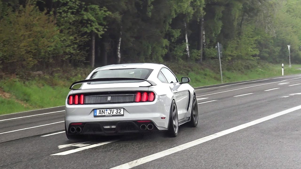 Mustang Shelby GT350 at Nürburgring - Start Up, Revs, LOUD Accelerations!