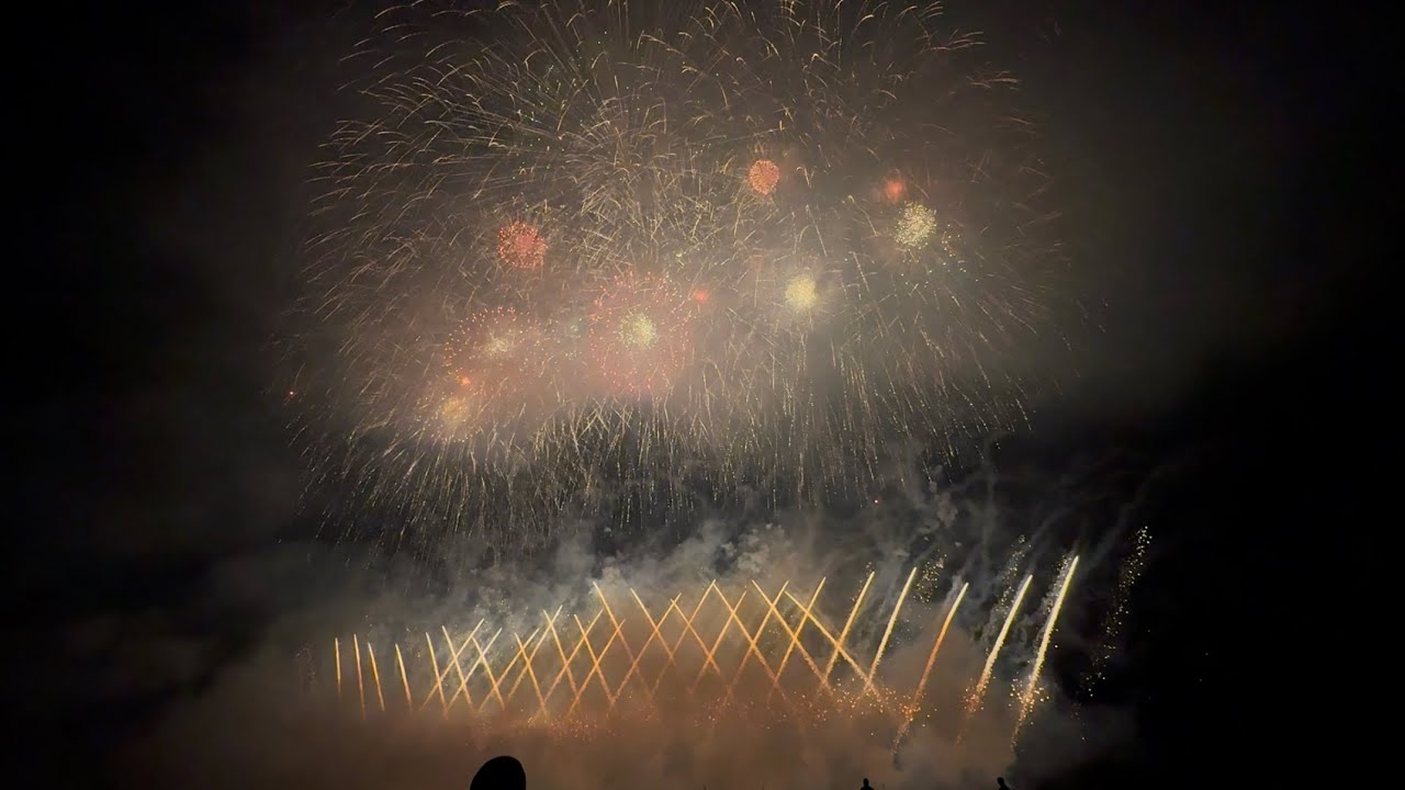 にし阿波の花火2025 テーマファイア「麒麟」