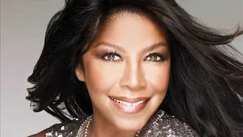 NATALIE COLE - SOPHISTICATED LADY.wmv