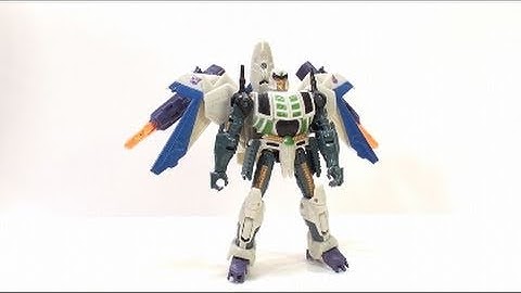 Video Review of the Transformers: Generations Thunderwing