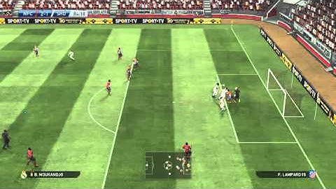 PES 2016: Stupid Goalkeper