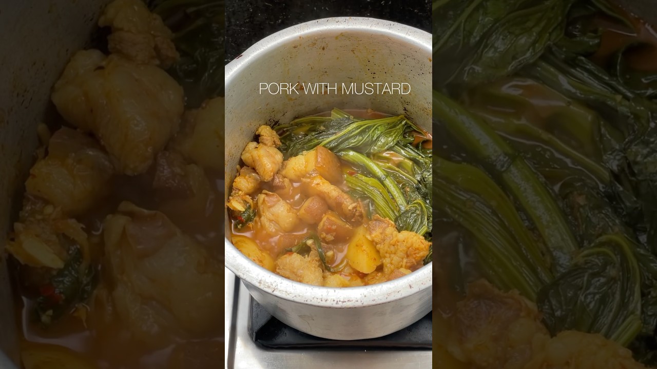 Pork with Mustard leaves curry 