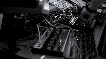 Studio Jam - Techno  | Swarm | Polyend Tracker | Cycles | Edge | Crave | Seqtrack