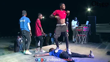 Small Doctor Broke His Leg But Managed it to Perform at Sango-Ota to Support Mr. Eazi