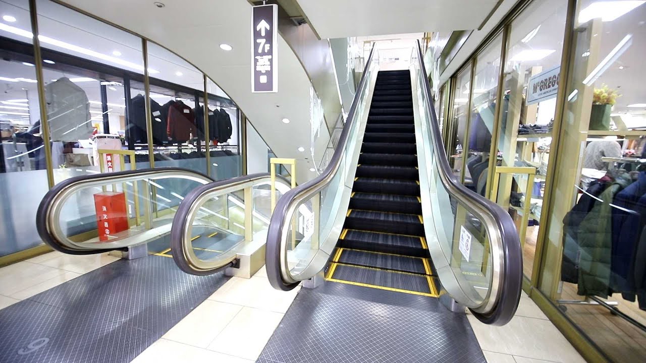 【東芝製】岐阜高島屋　昇りエスカレーター