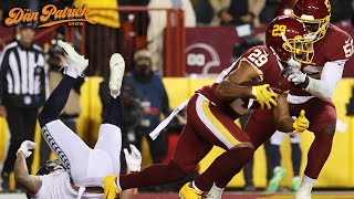 Play of the Day: Kendall Fuller Picks Off Russell Wilson's 2-Pt Conversion Attempt | 11/30/21