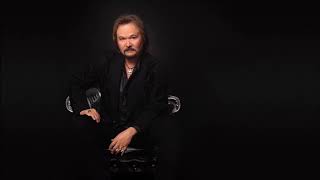 Watch Travis Tritt I Wish I Could Go Back Home video