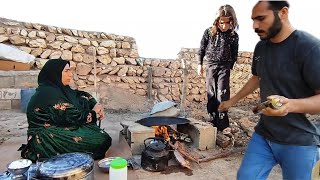Everyday Life of Nomads in Spring: From Baking Local Bread to a Nomad Woman's Care for Sick Salman