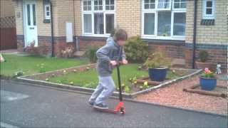 Mini scooter edit 2012