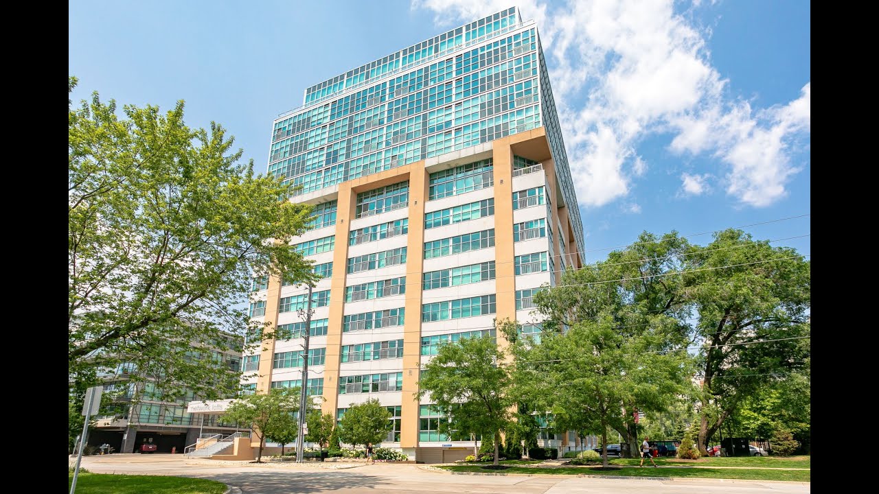 2 Fieldway Road, Unit 406, Toronto, ON