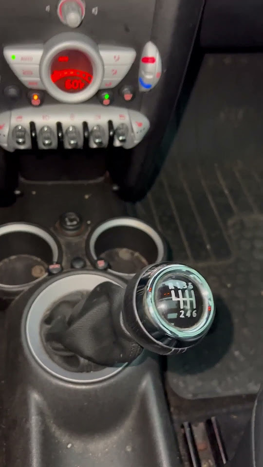 2007-mini-cooper-r56-manual-transmission-pops-out-of-sixth-gear-under